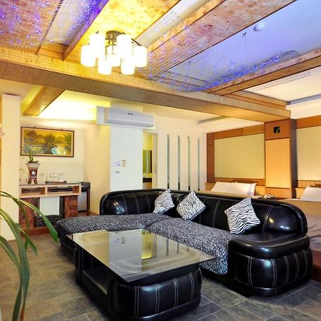 רן-איי Chief Villa Hot Spring Resort מראה חיצוני תמונה