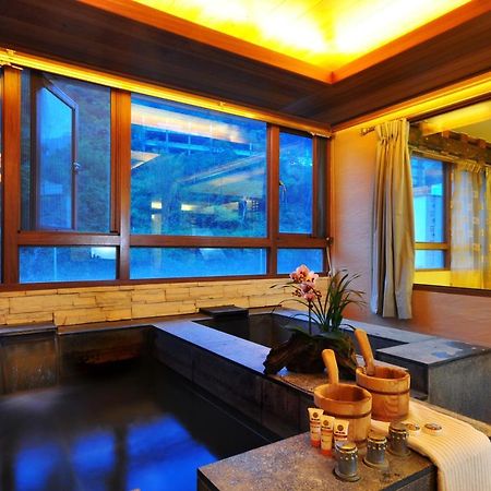 רן-איי Chief Villa Hot Spring Resort מראה חיצוני תמונה
