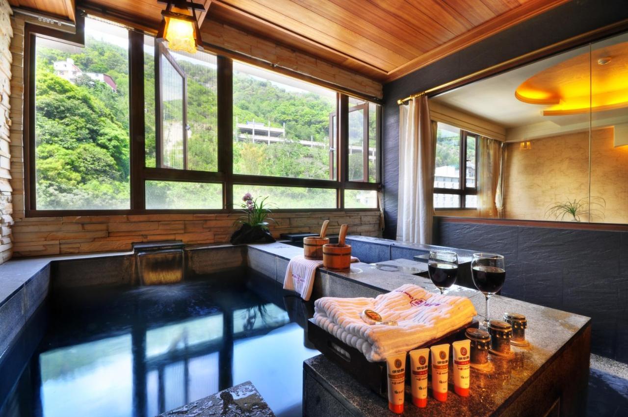 רן-איי Chief Villa Hot Spring Resort מראה חיצוני תמונה
